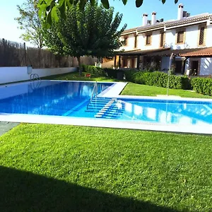 Chalet Vistaluque, Luque