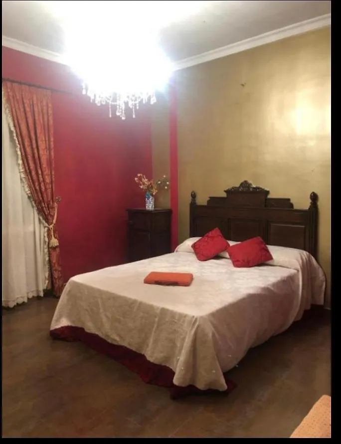 Apartamento En Pleno Centro De Marchena 3 Dormitorios 3 Banos Privados Apartment Marchena (Seville)