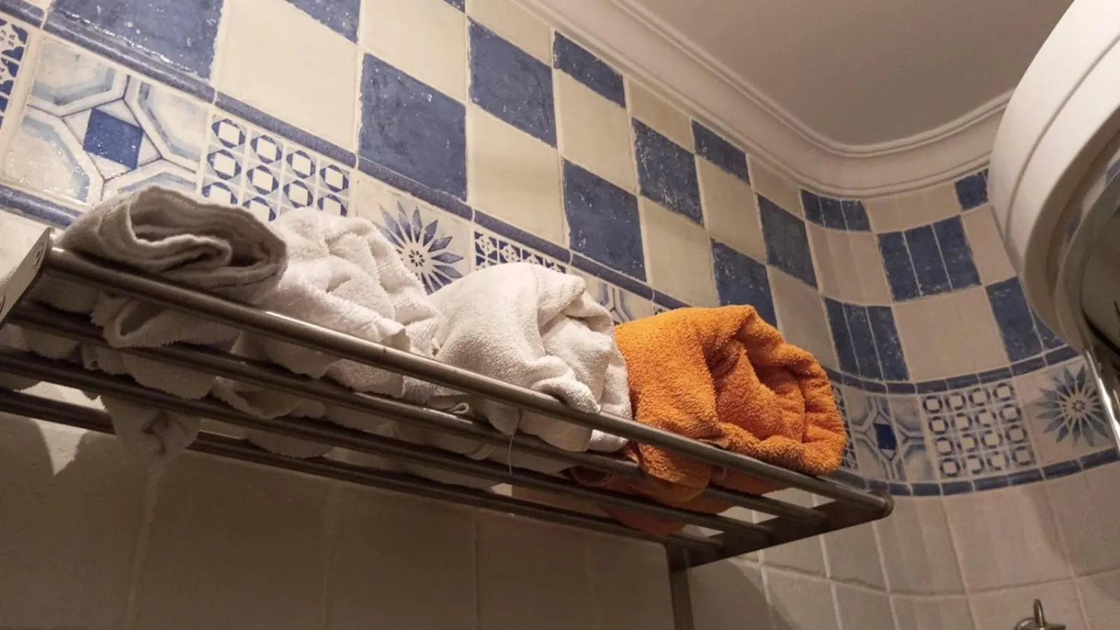 Apartamento En Pleno Centro De Marchena 3 Dormitorios 3 Banos Privados