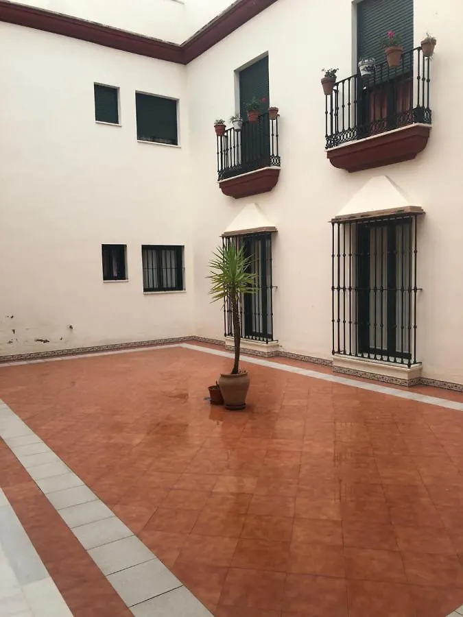 Apartamento En Pleno Centro De Marchena 3 Dormitorios 3 Banos Privados
