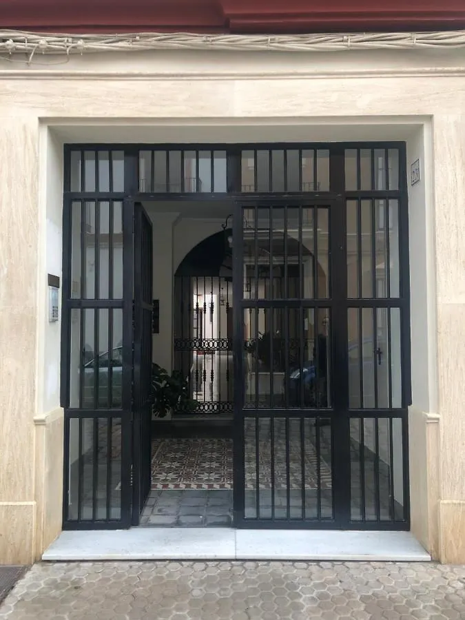 Apartment Apartamento En Pleno Centro De Marchena 3 Dormitorios 3 Banos Privados
