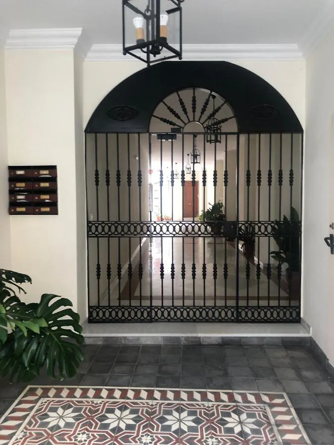 Apartamento En Pleno Centro De Marchena 3 Dormitorios 3 Banos Privados Spain